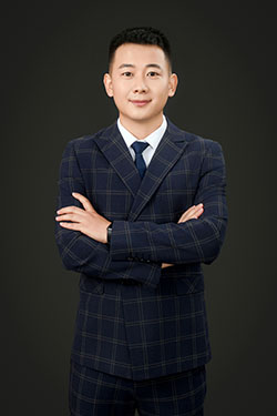 白鹏飞.jpg